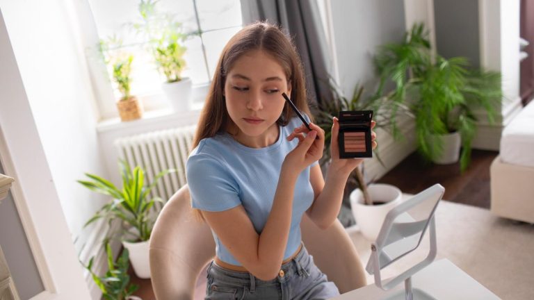 Legal Considerations for OnlyFans Creators: Protecting Your Rights and Content