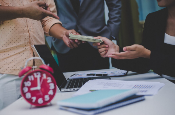 Why Effective Debt Recovery Is Essential for Business Cash Flow Management