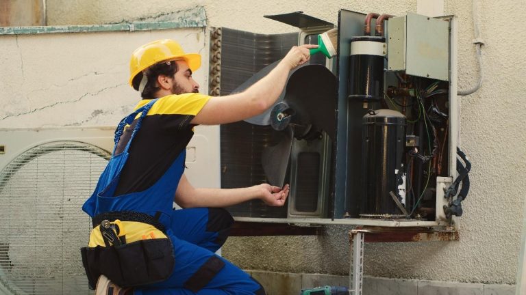 Types of Commercial Refrigeration Systems and Safety Practices to Follow During Installation